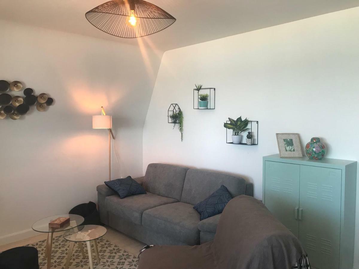 Le Petit Coin De Paradis Varaville Esterno foto