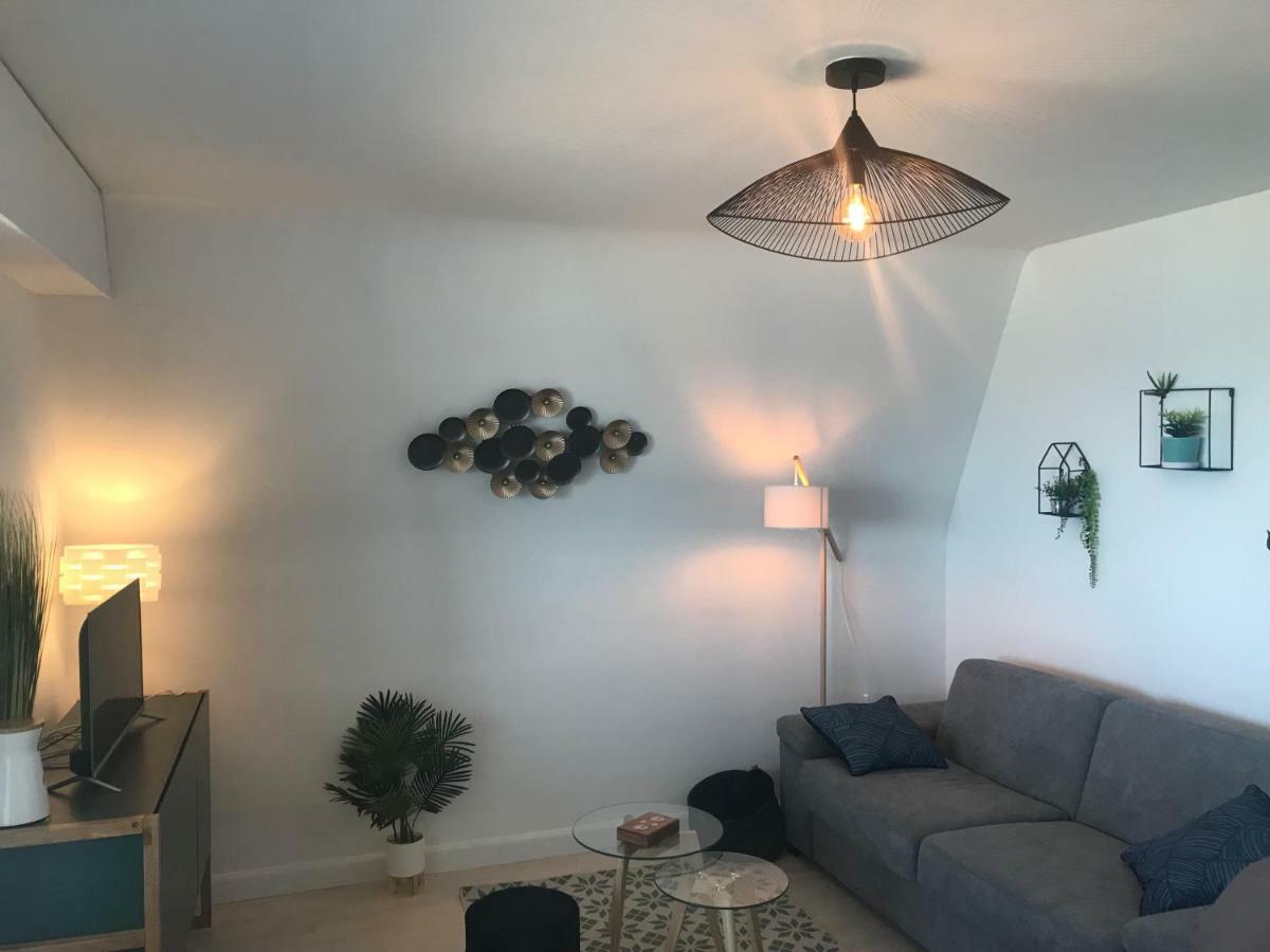 Le Petit Coin De Paradis Varaville Esterno foto